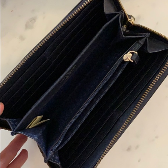 Kate Spade Dark Blue Neds Laurel Way Wallet - Picture 4 of 6